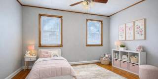 6905 BANK Street Gallery 9