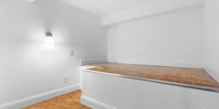 43 West 16th Street Gallery 5