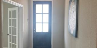 209 Johnson Street Gallery 16