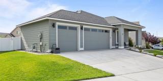 4725 Roark Dr Gallery 1