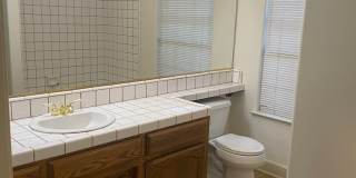 Gorgeous 3 Bedroom 2 Bath Home Gallery 12