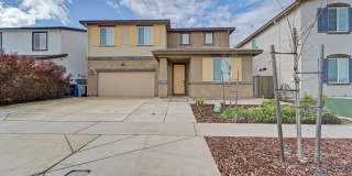 Big 3 bedroom 3 bath in Plumas Lake Gallery 1