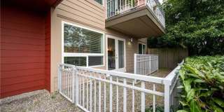 Sunny 1 bed 1 bath condo in Fremont Gallery 13