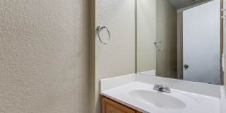 BEAUTIFUL 4-BEDROOM HOME NEAR UTSA Gallery 14