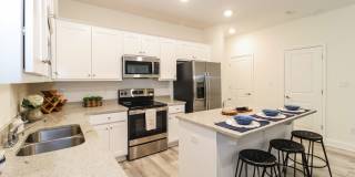 130 Cabot Lane Gallery 1