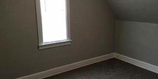 3 Bedroom Single House Available for 8/1 Gallery 9