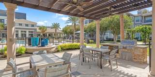 Gables Metropolitan Uptown Gallery 6