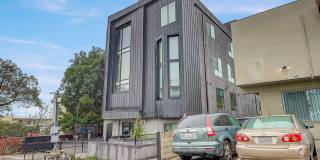 Brand New Building featuring 1 & 2 bedroom Flats & Townhomes! Gallery 19