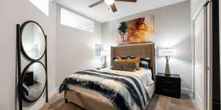 Infinity Midtown Gallery 24