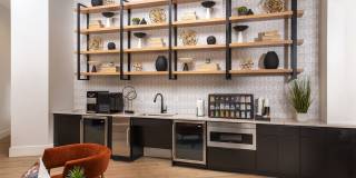 202 Queen Gallery 27