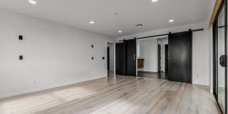 6111 E Victoria Drive Gallery 20