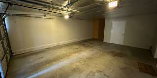 WALK TO FSU Stadium! 2/2.5 w/ Walk-In Closets, Lake View, W/D, & 2 Car Garage! $1475/month Available August 1st! Gallery 18