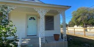 1201 York Avenue Gallery 1