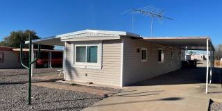 3722 N S Dakota Avenue Gallery 2