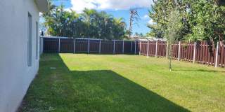 Like-New 4-Bed Home on Double Lot with 3-Car Garage & Fenced Yard! Gallery 26