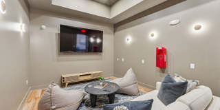 Lakeview Terrace Gallery 8