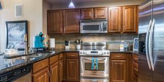 1664 E BRIDGEPORT Parkway Gallery 2