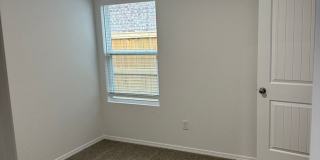 Now Pre-Leasing — Charming 3-Bedroom Home in White Oak Crossing | Cozy Living You’ll Love Gallery 14