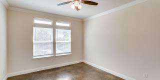 21501 Patton Ave Unit #B Lago Vista, TX 78645 Gallery 10