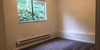 3 Bedroom, 1.5 Bath Single Family Home Gallery 7