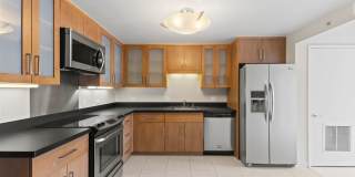 Great Location in the Heart of Honolulu ~ Pacifica Honolulu 3804 Gallery 4