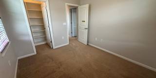 Beautiful 3 Bedroom, 2.5 Bath Mountain House Home Gallery 25