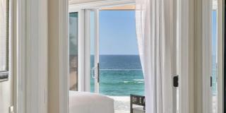 3285 Ocean Front Walk Gallery 16