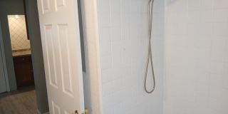 19012 KINGSVILLE-3 BED & 1.5 BATH FOR RENT! Gallery 7