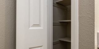 Central Pointe Apartment Homes Gallery 26