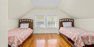 104 S Oakland Ave Gallery 37