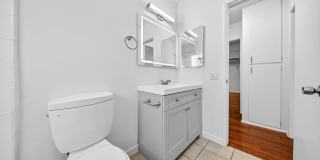 336 S Alexandria Ave Gallery 27