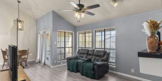 6100 Woodlake Gallery 1