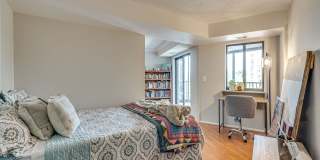 1 Bedroom Condo in Building with Amenities! 1 Bedroom Condo in Building with Amenities! Gallery 16