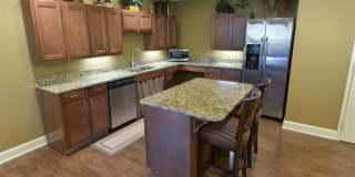 Senior Housing - Maple Brook at Golden Pond Gallery 6