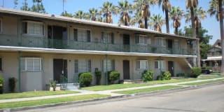 653 N. Caswell Gallery 1