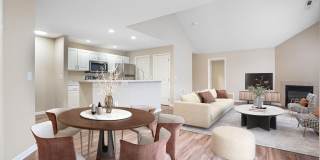 5027 Stratford Pine Lane Gallery 9