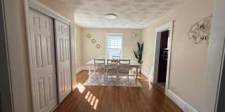 16 Sunset Avenue Gallery 4
