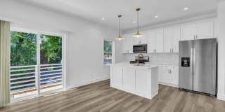 *Modern Construction Luxury Townhome - Downtown Raleigh* Gallery 27