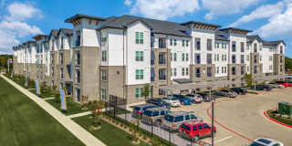 Palladium Carver Living Gallery 4