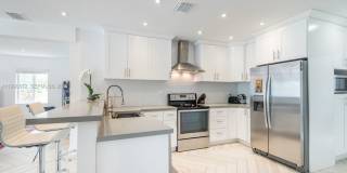 44 NW 40th St Gallery 7