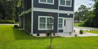 Charming 3 bed, 1.5 bath Gallery 3