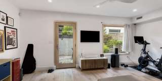 1108 N BODINE Street Gallery 6