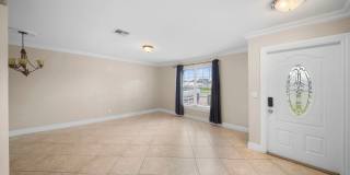 Beautiful 2-bedroom, 2-bathroom apartment in Cape Coral Gallery 6