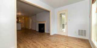 3176 SUMMIT SQUARE Drive Gallery 27