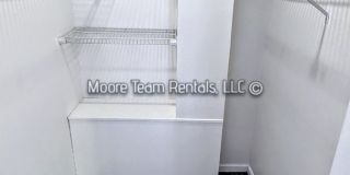 2 Bed / 3 Bath Condo - Office, Pool, Clubhouse & Garage Gallery 11
