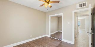 7107 Parkland Drive - 2 Gallery 12