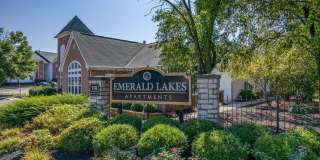 Emerald Lakes Gallery 16