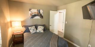 3872 Constitution Avenue Gallery 21