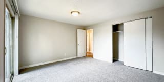 Serrano Apartments Gallery 23