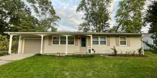 140 Seneca Lane Gallery 1